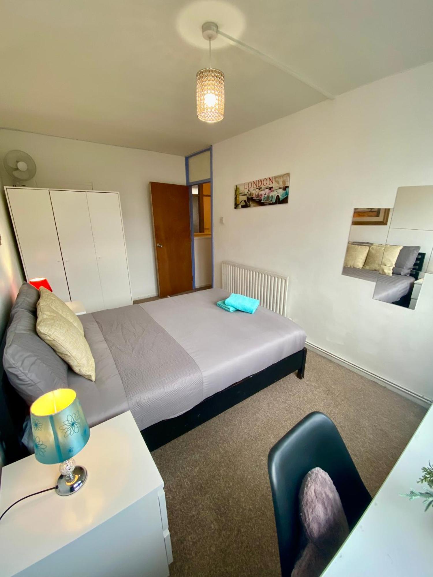 Kingward Apartment London Bagian luar foto