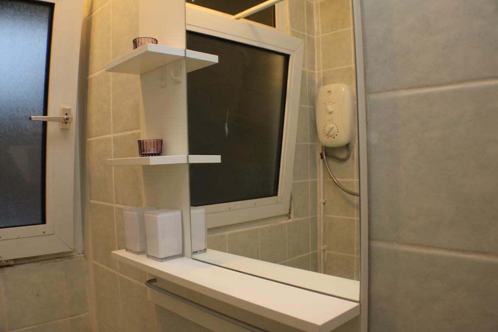 Kingward Apartment London Bagian luar foto